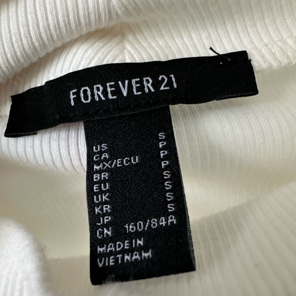 set of three sweaters. white, blue, brown. multi-brand. size s - Picture 4 of 12